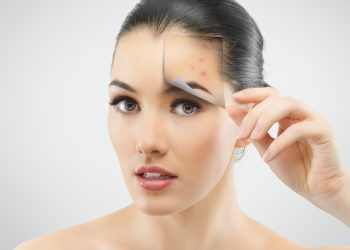 Những nguy hại đằng sau lớp da nhờn