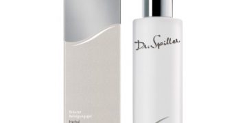 sản phẩm chăm sóc da trị mụn