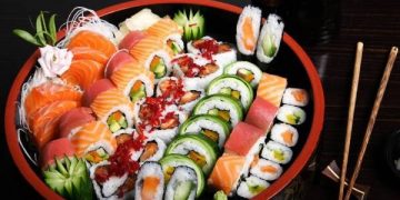 Hướng dẫn làm món Sushi