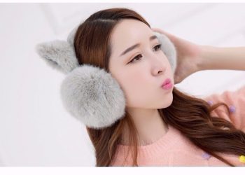 Giới Trẻ Đổ Xô Mua Ốp Tai Chống Lạnh