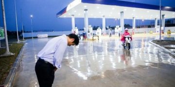 Bông lúa chín là bông lúa cúi đầu