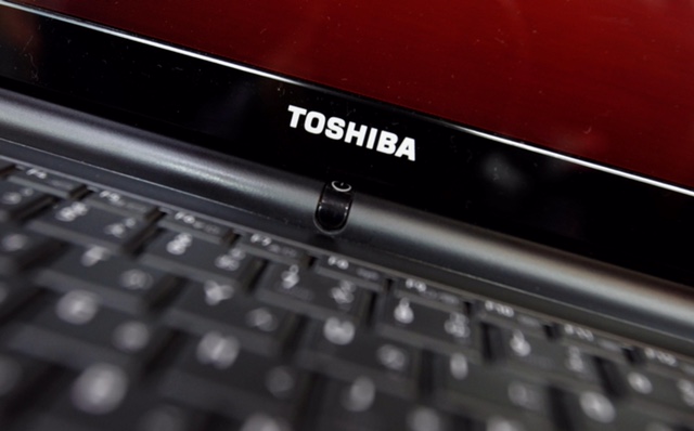Máy tính xách tay Toshiba