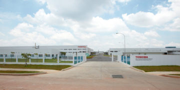 Sự sụp đổ đế chế Toshiba