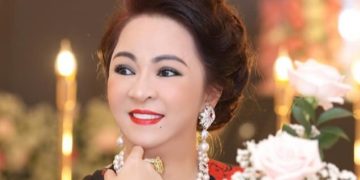 Nguyễn Phương Hằng Là Ai