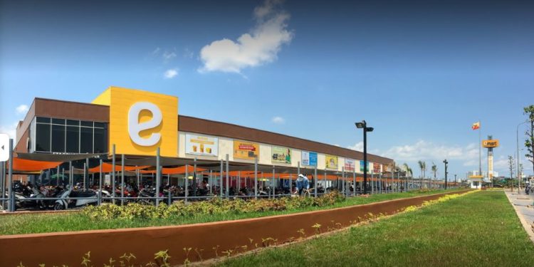 Thaco tiếp quản Emart Việt Nam